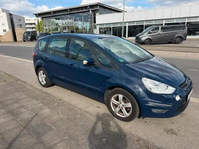 Gebraucht Ford S-MAX S 140 PS (102 kW) 2011 Blau Van / Kleinbus