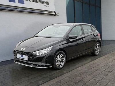 Phantom black Neu 2025 Hyundai i20 Trend Limousine | 21.888 € (Fairer Preis)