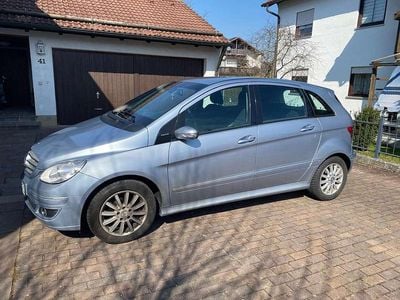 Gebraucht Mercedes B200 136 PS (100 kW) 2008 Van / Kleinbus
