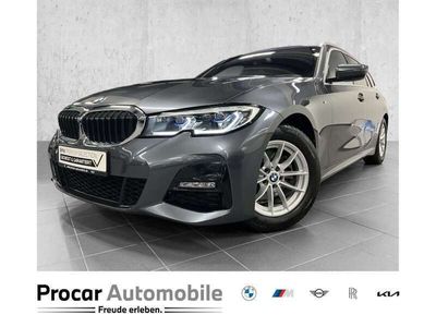 gebraucht BMW 320 i Touring M Sport SAG+Ada.Fahrw.+AHK+KFZ+Sitz.elek