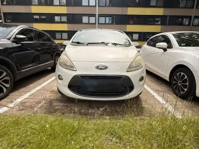 Gebraucht Ford Ka 69 PS (50 kW) 2010 Weiß Kleinwagen