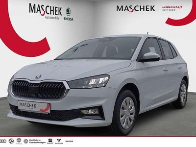 Moon weiss perleffekt Neu 2025 Skoda Fabia Essence Kleinwagen | 19.500 € (Guter Preis)