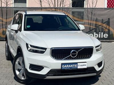 Usado Volvo XC40 Momentum 163 HP (119 kW) 2021 Branco SUV