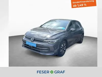Gebraucht VW Golf VIII Life 150 PS (110 kW) 2025 Grau Limousine