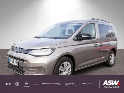 Gebraucht VW Caddy Basis 122 PS (89 kW) 2025 Mojave beige metallic Van / Kleinbus
