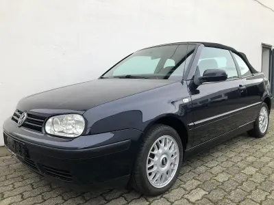Używany VW Golf Classicline 75 KM (55 kW) 1999 Niebieski Kabriolet