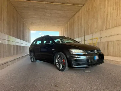 Gebraucht VW Golf VII GTD 184 PS (135 kW) 2015 Grau Kombi