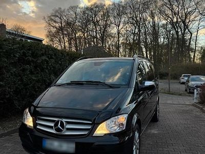 Gebraucht Mercedes Viano 163 PS (119 kW) 2012 Schwarz Van / Kleinbus