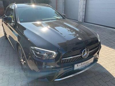 Gebraucht Mercedes E400 AMG line 330 PS (242 kW) 2022 Schwarz Limousine