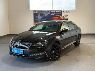 Gebraucht Skoda Superb LAURIN & KLEMENT 190 PS (139 kW) 2020 Schwarz Limousine