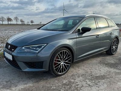 gebraucht Seat Leon ST Cupra 280 .:. DSG Leder Navi Pano