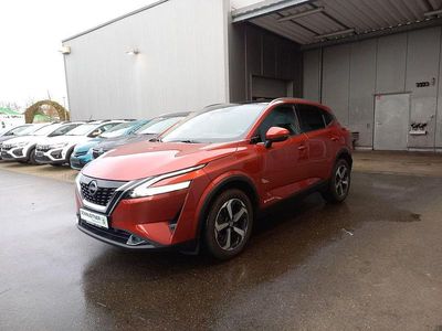 Gebraucht Nissan Qashqai N-Connecta 190 PS (139 kW) 2023 Rot SUV