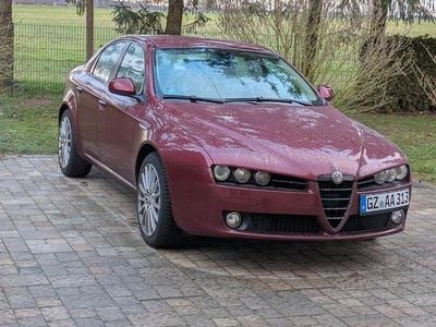 Rot Gebraucht 2007 Alfa Romeo 159 Limousine | 3.850 € (Guter Preis)