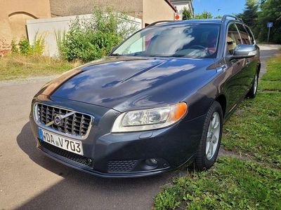 Schwarz Gebraucht 2008 Volvo V70 Inscription Kombi | 7.999 €