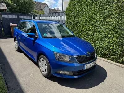 Gebraucht Skoda Fabia Ambition 90 PS (66 kW) 2015 Blau Kombi