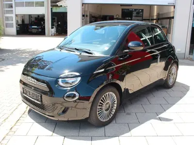 Gebraucht Fiat 500e Icon 69 kW (95 PS) 2023 Schwarz Kleinwagen