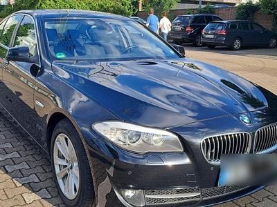 BMW 528