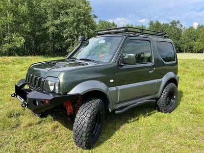 Second-hand Suzuki Jimny Comfort 84 CP (61 kW) 2016 Verde SUV