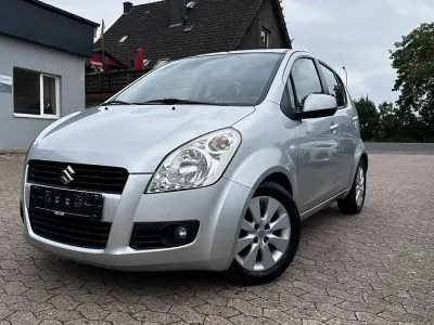 Gebraucht Suzuki Splash 86 PS (63 kW) 2010 Silber Kleinwagen