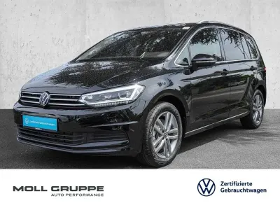 Neu VW Touran Comfortline 150 PS (110 kW) 2026 Schwarz Van / Kleinbus