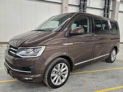 Second-hand VW T6 Generation Six 204 CP (150 kW) 2016 Maro Van