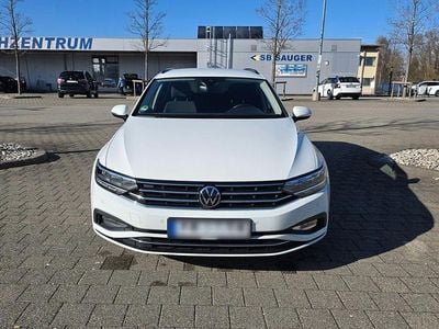 Gebraucht VW Passat 200 PS (147 kW) 2021 Weiß Kombi
