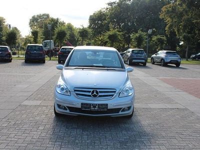 Gebraucht Mercedes B170 116 PS (85 kW) 2006 Silber Van / Kleinbus
