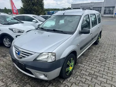 Gebraucht Dacia Logan MCV Lauréate 86 PS (63 kW) 2008 Grau Kombi