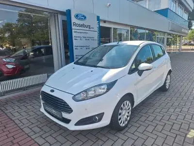 Gebraucht Ford Fiesta Trend 80 PS (58 kW) 2013 Andere Limousine