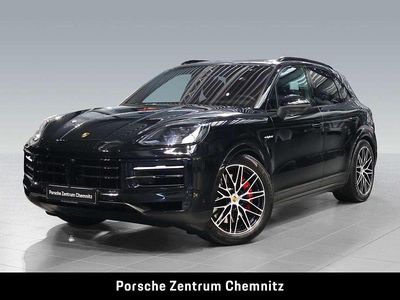 Gebraucht Porsche Cayenne S E-Hybrid 519 PS (381 kW) 2024 Schwarz SUV