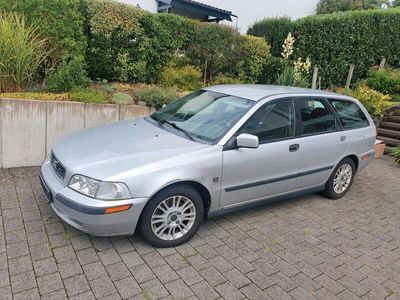 gebraucht Volvo V40 Diesel Bj. 2002