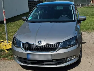 Gebraucht Skoda Fabia Ambition 110 PS (80 kW) 2015 Beige Kleinwagen