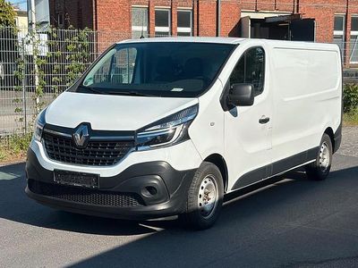 Weiß Gebraucht 2021 Renault Trafic Van / Kleinbus | 18.990 €