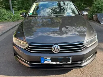 Używany VW Passat Comfortline 150 KM (110 kW) 2017 Szary Sedan/Limuzyna