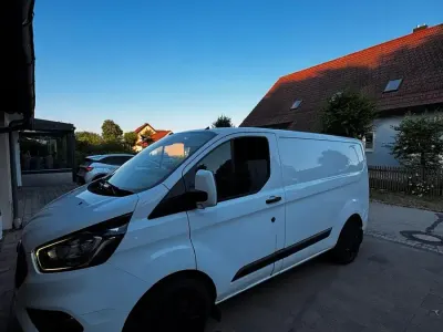 Gebraucht Ford Transit Custom 131 PS (96 kW) 2018 Weiß Van