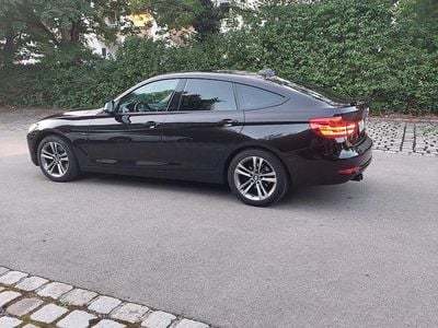 BMW 325