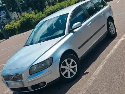 Gebraucht Volvo V50 109 PS (80 kW) 2006 Silber Kombi