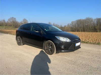 gebraucht Ford Focus 1.6 Eco boost Tüv 04/25 Zahnriemen neu