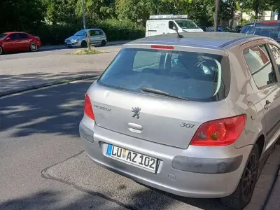 Gebraucht Peugeot 307 Filou 109 PS (80 kW) 2003 Limousine