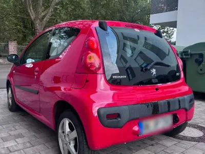 Gebraucht Peugeot 107 Filou 68 PS (50 kW) 2010 Rot Kleinwagen