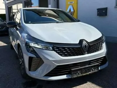 Gebraucht Renault Clio Techno 91 PS (66 kW) 2025 Rafalegrau Kleinwagen