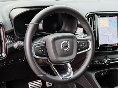 Gebraucht Volvo XC40 Plus 169 kW (231 PS) 2022 Schwarz SUV