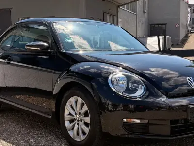 Gebraucht VW Beetle 105 PS (77 kW) 2013 Schwarz Kleinwagen