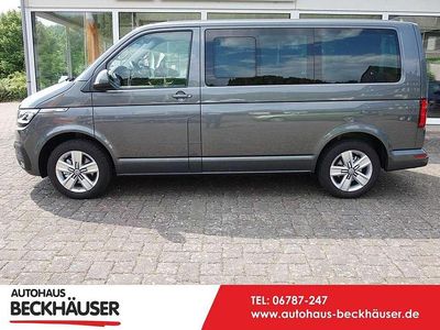 Usata VW Caravelle Comfortline 150 CV (110 kW) 2022 Grigio Furgone
