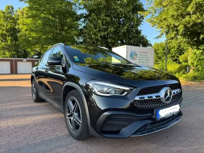 Gebraucht Mercedes GLA220 AMG line 190 PS (139 kW) 2020 Schwarz SUV