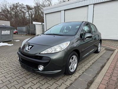 Gebraucht Peugeot 207 Filou 73 PS (53 kW) 2009 Grau Limousine