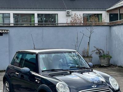 Gebraucht Mini Cooper 90 PS (66 kW) 2005 Schwarz Kleinwagen