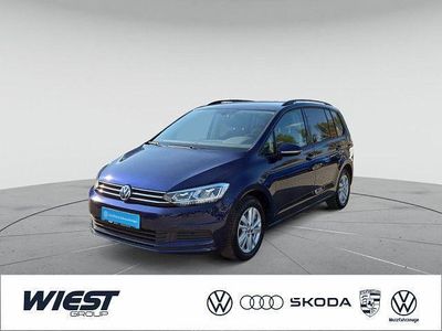 Gebraucht VW Touran Comfortline 150 PS (110 kW) 2020 Atlantik blue metallic Van / Kleinbus