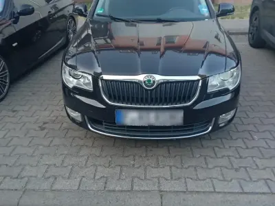 Gebraucht Skoda Superb 160 PS (117 kW) 2009 Schwarz Limousine