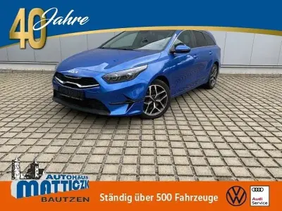 Gebraucht Kia Ceed Spirit 160 PS (117 kW) 2021 Blue flame metallic Kleinwagen